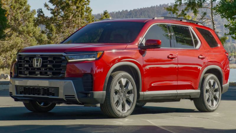 Honda Reportedly Weighing an Extra-Large Pilot XXL Crossover