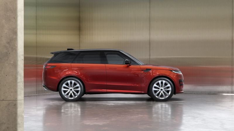 A Single 2026 Range Rover Sport Is Recalled Over a PCM Fault