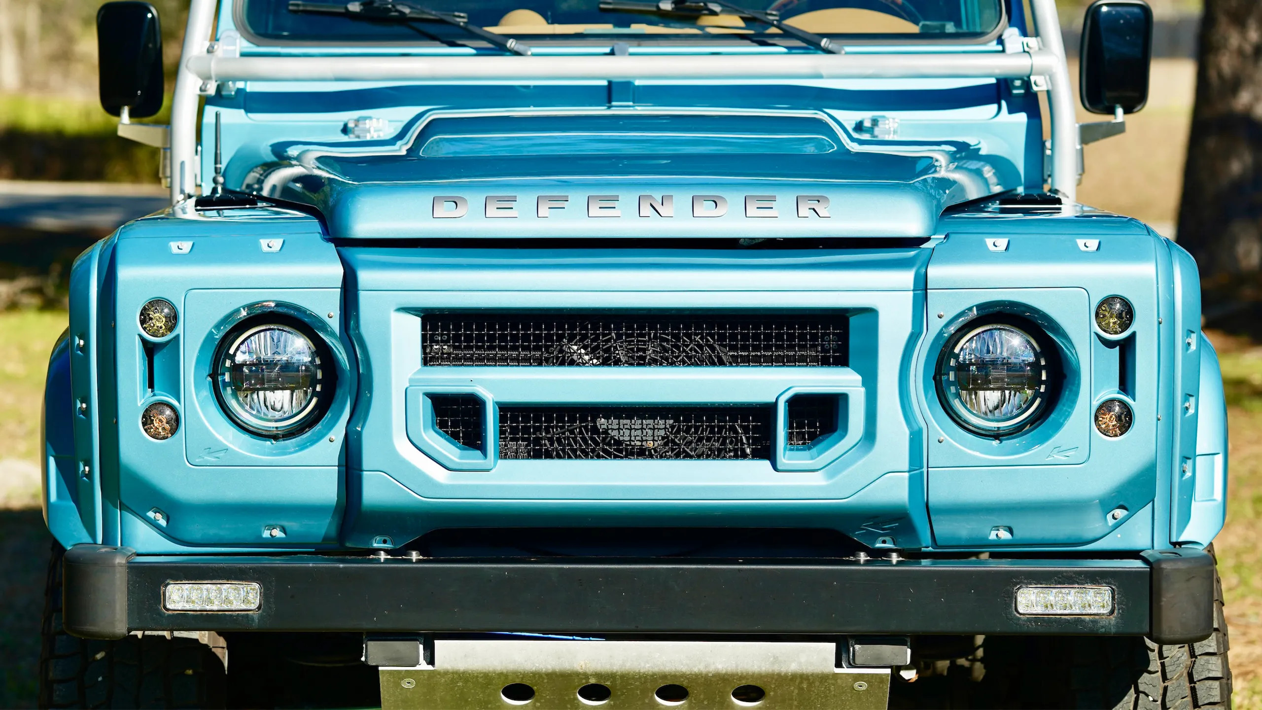 This Osprey Land Rover Defender Packs a 435-HP Corvette V8