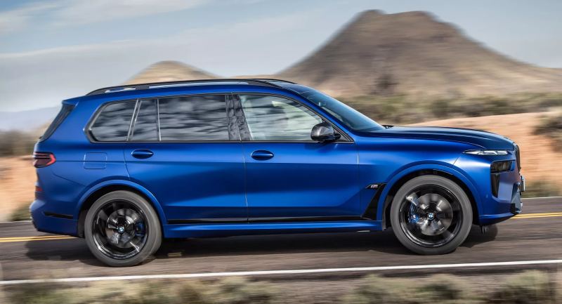 BMW Considers a New SUV Flagship Above the X7 for the US