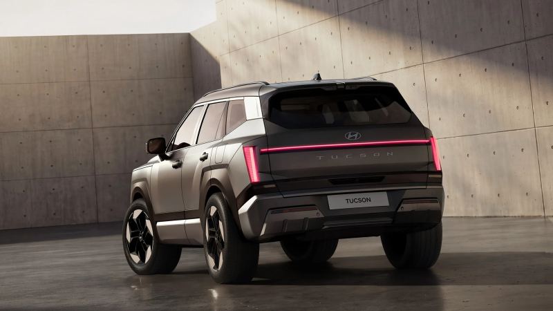2027 Hyundai Tucson Debuts Bold New Design and Expanded Hybrid Lineup